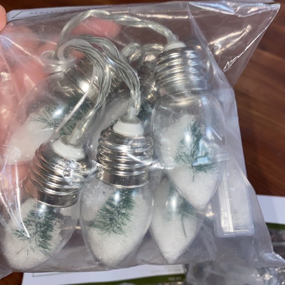 String lights, six warm white lights with snow and a tree inside them - Picture 2 of 4